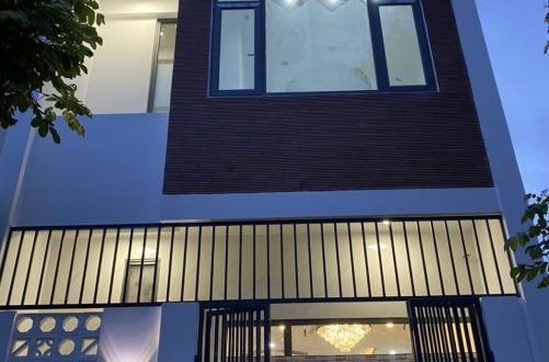 Bán nhà 03 tầng, Dt 180m2 sàn, Hướng Đông, Hk Nghĩa Chánh