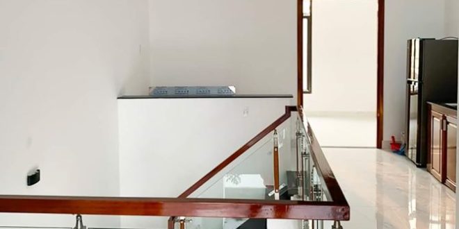 947 TRIỆU SỞ HỮU NGAY NHÀ 2 TẦNG ĐỐI DIỆN CHỢ