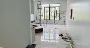 Bán nhà trong chợ 2 mặt tiền kinh doanh đường 20m5 chỉ 1,2 tỷ/ căn
