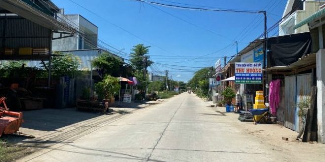 Cần bán lô đất mặt tiền Nguyễn Chánh ( Tịnh Hà). Cách mặt tiền 24B chỉ 300m.