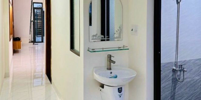 BÁN NHÀ HOÀN THIỆN CÓ NỘI THẤT HẺM OTO  PHAN ĐÌNH PHÙNG TTTP QUẢNG NGÃI