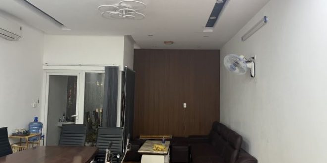 BÁN NHÀ MẶT TIỀN NGUYỄN TRÃI, gần bệnh viện đa khoa Quảng Ngãi
