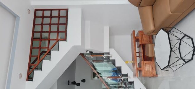 BÁN NHÀ TRUNG TÂM TP, HẺM 5M OTO, 1TY990