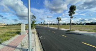 Bán đất đói diện quảng trường trung tâm thị trấn La Hà, Tư Nghĩa, Quảng Ngãi