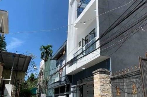 Bán nhà 2 Tầng  hẽm Hùng Vương - TP Quảng Ngãi