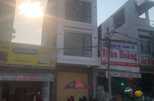 Bán nhà 3 tầng mặt tiền Quang Trung đoạn kd nhộn nhịp