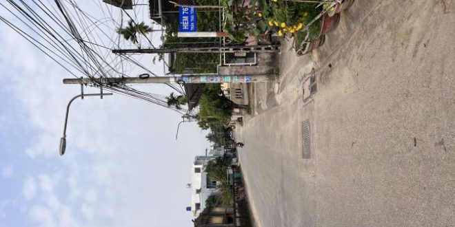 Bán nhà c4 p. Trần Phú đường ô tô 2 diện, giá 850tr tp Quảng Ngãi