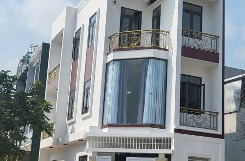 Bán nhà góc 2 diện 3,5 tầng mặt tiền đường nhựa 12m, Hk. P Nghĩa Chánh