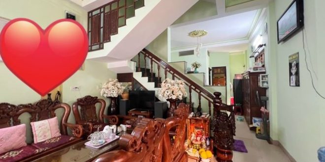 Bán nhà mặt tiền Nguyễn Khuyến khu đê bao Trần Phú