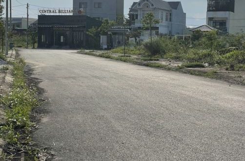 Cơ hội sở hữu bds giá rẽ ngay trung tâm hành chính công của thị trấn la hà cách tp 1km
