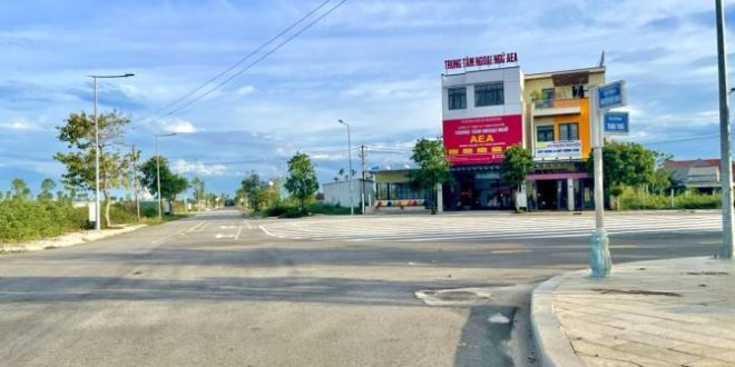 Gồng lỗ hết nổi cần bán lô đất MT Bích Khê đối diện quảng trường Tư Nghĩa