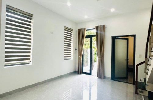 BÁN NHÀ MỚI TTTP QUẢNG NGÃI, FULL NỘI THẤT, 1TY750, SỔ HỒNG RIÊNG