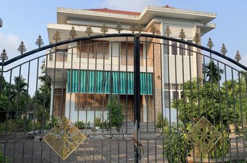 Bán vườn DT: 3227m2 đất ở hoàn tòan có sẵn Biệt Thự, TT TP Quảng Ngãi