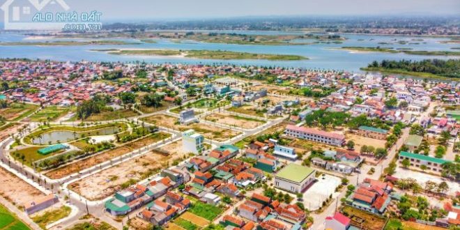 Cần bán lô đất bên cạnh UBND Tịnh Long để trả ngân hàng