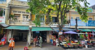 Nhà bán mặt tiền đường Ngô Quyền , ngay chợ  Quảng Ngãi .