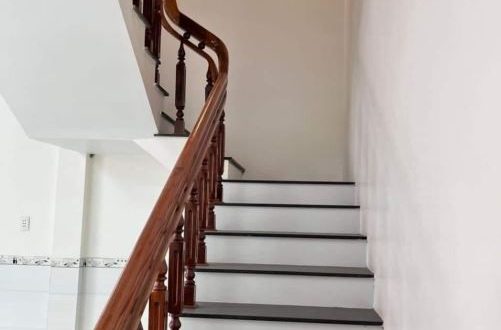 Bán nhà 2 tầng phường trương quang trọng , TP Quảng Ngãi