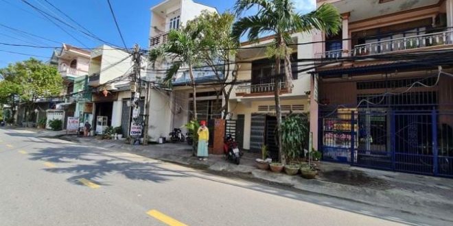 Cho thuê nhà mặt tiền đường Trương Quang Trọng, Tp Quảng Ngãi, DT: 5 x 20m, chính chủ