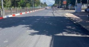 Bán đất giá ngợp thở vị trí ngay ngã tư chính trung tâm thành phố