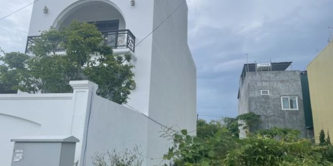 Bán lô đất khu dân cư chu văn an đối diện cafe Hương việt ngay chân cầu thạch Bích tp
