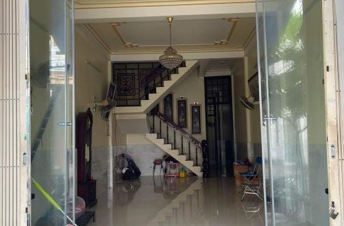 Bán nhà mặt tiền đường Võ Thị Sáu - trung tâm thành phố Quảng Ngãi