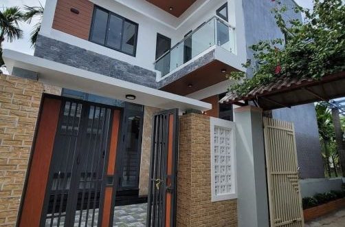 Bán nhà 2 tầng, Dt 9z8m Hẻm Ô tô Hoàng Hoa Thám