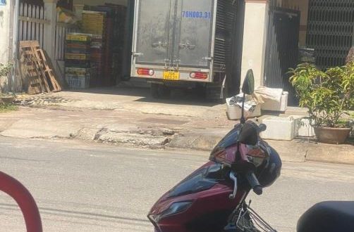 nhà cấp 4 mặt tiền Lý Chiêu Hoàng sát chợ nông sản tỉnh