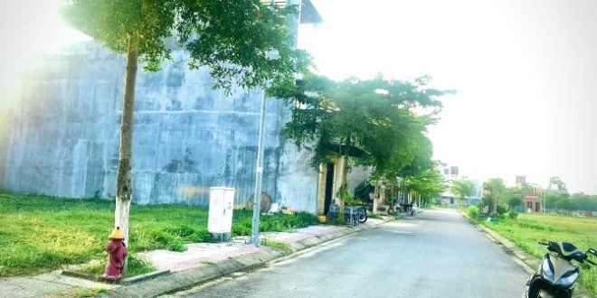 BÁN LÔ ĐẤT GIÁ RẺ ĐƯỜNG NHỰA GẦN NGỌC BẢO VIÊN TTTP QUẢNG NGÃI