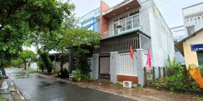 Bán nhà 2 mê sát kdc Bàu Cả đg nhựa 5m5