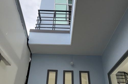 Bán nhà 2 tầng hẻm quang trung 890tr