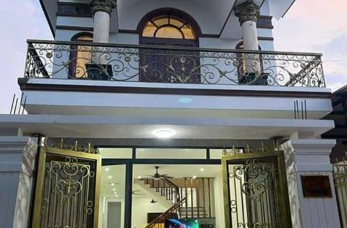 Bán nhà đẹp 02 tầng, Dt. 5,5x21m. Mặt tiền Phạm Ngũ Lão, TTTP Quảng Ngãi