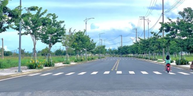 Sở hữu mặt tiền đắc địa thuận tiện cho mọi hoạt động kinh doanh gần chợ trường học các cấp