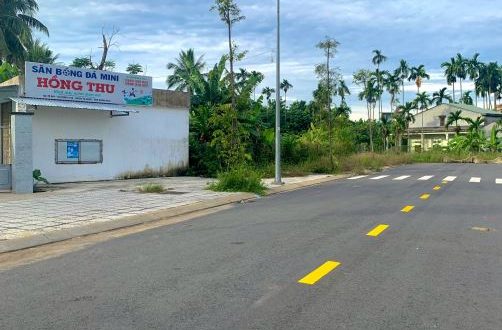 Bán Đất Thị Trấn La Hà - Đường Nhựa 9m - Hướng Đông Nam - Giá rẻ nhất