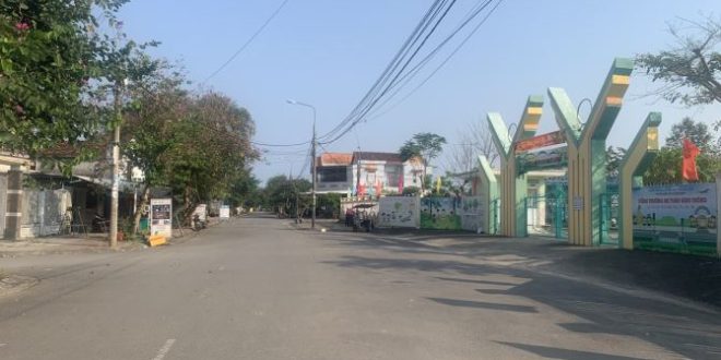 cần bán gấp 279m2 Đất Nghĩa Dũng, TP Quảng ngãi đã tách làm 2 sổ.