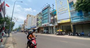 Bán nhà 6 tầng mặt tiền đường Quang Trung ngay trung tâm tp Quảng Ngãi giá ngợp bank