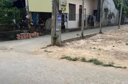 Một lô góc duy nhất hẻm 180 Hoàng Hoa Thám,gần Sân bay Quảng PHú