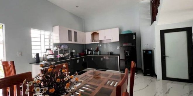 Nhà 3 tầng gần đường Lê Thánh Tôn cần bán nhanh trong tháng