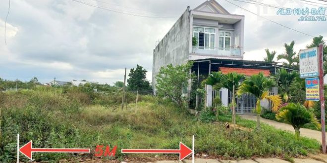 Cần bán lô tịnh ấn Tây mặt tiền đường lớn mà giá 1tỷ 350