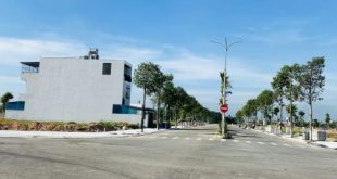 Bán đất tặng móng làm nhà tại trung tâm thành phố giá rẻ nhất khu vực