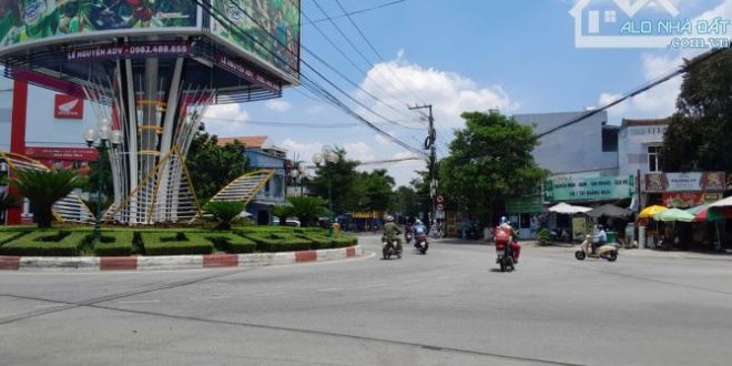 Bán nhà 2 mê kiên cố đất mặt tiền Võ Nguyên Giáp Phường Trương Quang Trọng giá cực rẻ