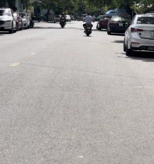 Lô đôi mặt tiền đường số 1 Bàu Cả 240m2 kế góc, vị trí đẹp ngay ngã tư gần mt Quang Trung