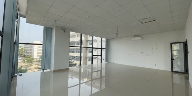 Văn phòng cho thuê trong toà nhà lớn ở Quảng Ngãi, diện tích linh hoạt, toà nhà mới.