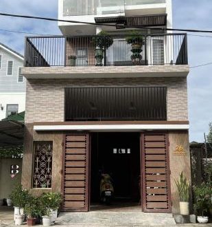 Bán căn nhà siêu đẹp khu dân cư phát đạt trung tâm Tp quảng Ngãi