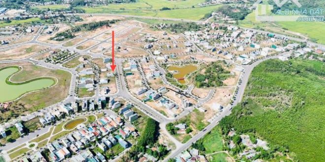 Bán đất khu dân cư 577 Sơn Tịnh, đường 28m hướng Đông, Sổ Hồng Sẵn giá rẻ