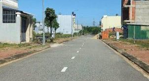 Chính chủ gửi bán đất khu đô thị Phú Mỹ giá rẻ ngay ngã tư đường chính