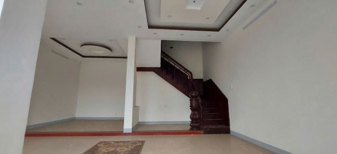 Cho Thuê nhà trung tâm Thị Trấn La Hà Tư Nghĩa