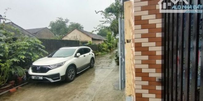 Cần bán nhà 2 tầng, Dt. 5x25m, Hướng nam, đường xe tải, Phường Quảng Phú, TP Quảng Ngãi