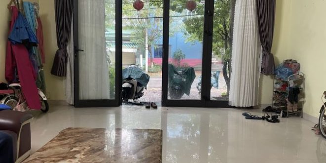 Kẹt tiền cần bán gấp nhà Nhà 3 mê mặt tiền kinh doanh Trần Thủ Độ Tp Quảng Ngãi