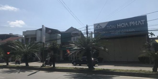 CHO THUÊ MẶT BẰNG NGUYÊN CĂN NGANG 10m MẶT TIỀN NGUYỄN TRÃI TP QUẢNG NGÃI