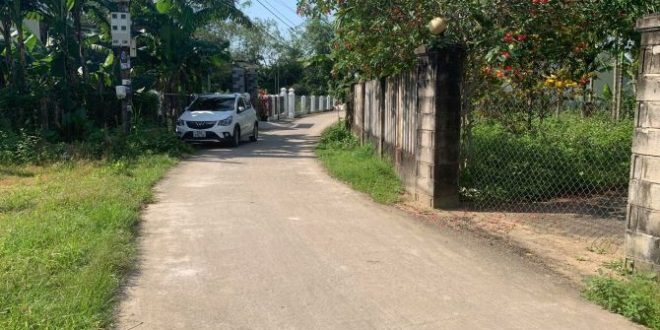 BÁN ĐẤT TỊNH CHÂU - CÁCH CHỢ CHÂU SA 300M- ĐƯỜNG OTO - 8XX