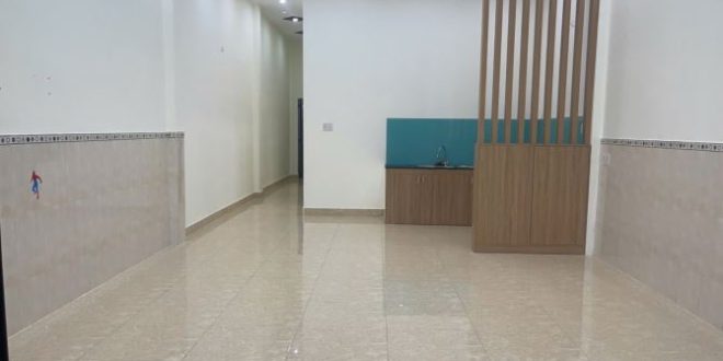 BÁN NHÀ CẤP 4 KIÊN CỐ CÓ THỂ LÊN 2-3 TẦNG TUỲ THÍCH HẺM 674 QUANG TRUNG